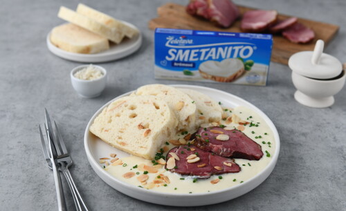 Chodská křenová omáčka s uzeným masem